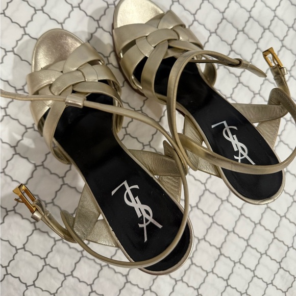 Golden sandals ysl size 39 and a half - Picture 2 of 7